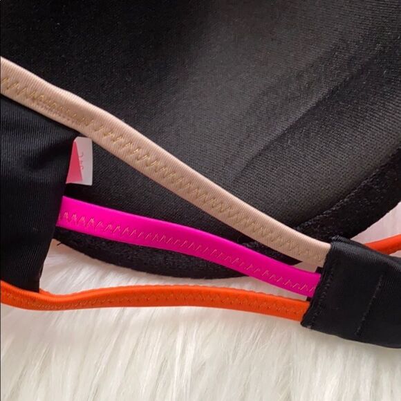 Victoria’s Secret Strapless Black/Pink Bikini Top - Picture 10 of 16